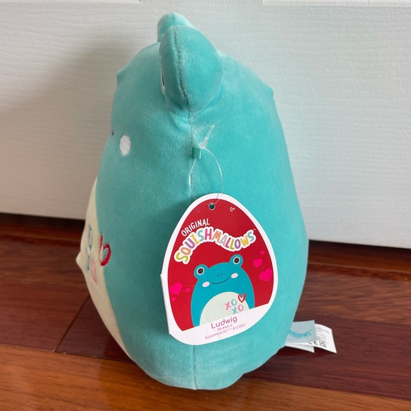 Valentine’s Ludwig the Frog 8” Squishmallow - Picture 2 of 3